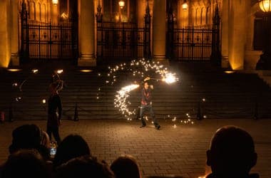 Vidéken és Budapesten is folytatódik a táncos tiltakozás a diszkórazziák ellen