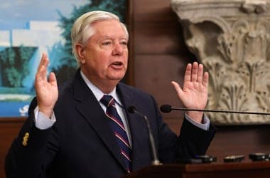 Republican Senator Criticizes Danish PM Over Greenland