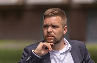 Győr City Budget Approved Amid Controversy Over Missing Housing Funds