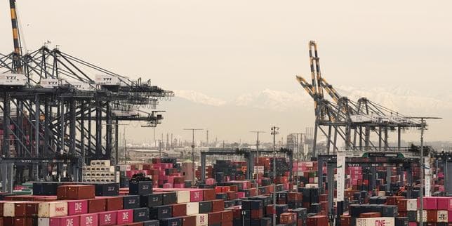 Trump hikes new global tariff rate from 10% to 15%