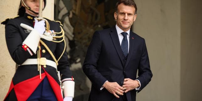 Putin's war against Ukraine is 'triple failure for Russia,' says Macron