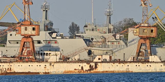 Cuba coast guard says it shot and killed four on US-registered speedboat