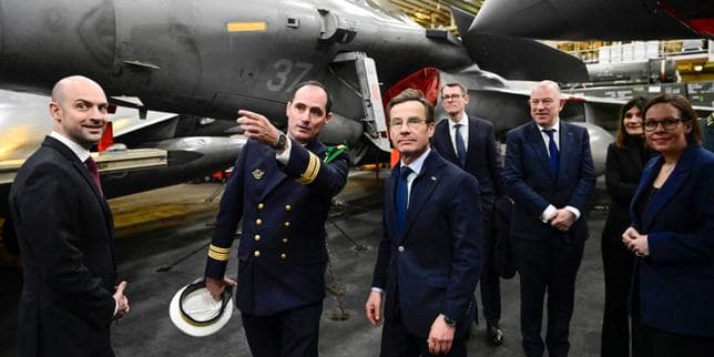 Swedish PM rules out hosting French nuclear weapons in peacetime