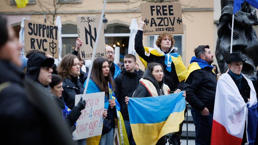 Luxembourg Debates Ukrainian Men Leaving to Fight for Their Country