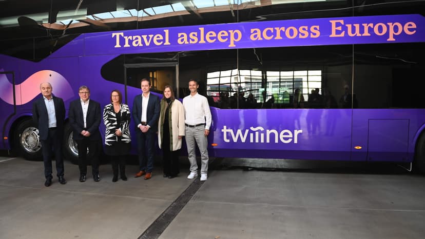Emile Weber Introduces Luxembourg's First Twiliner Coach