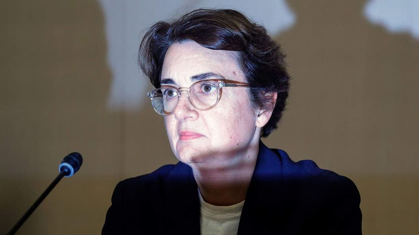 Louvre-Direktorin Laurence des Cars tritt zurück