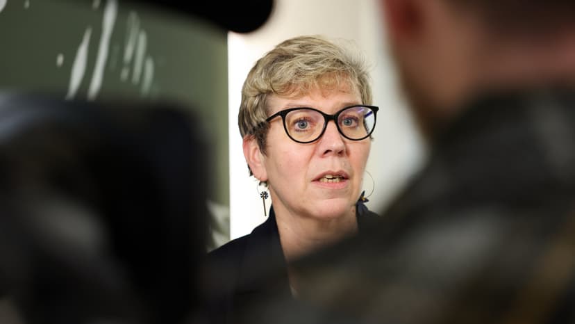 Luxembourg Health Minister Defends Expert Choice Amid Conflict of Interest Questions