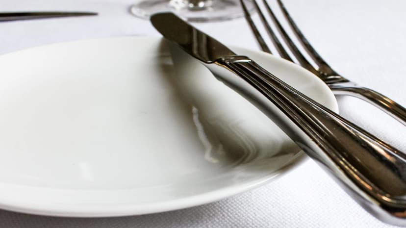 Waiter's Joke Makes Restaurant Visit Unforgettable