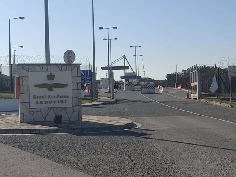 UK reinforces Akrotiri base as military transport aircraft arrives