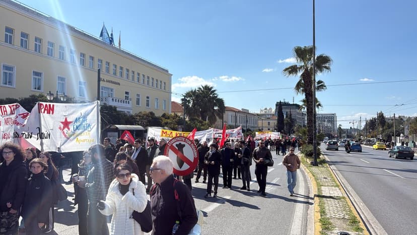 More than 1,000 march in Athens to protest strikes on Iran