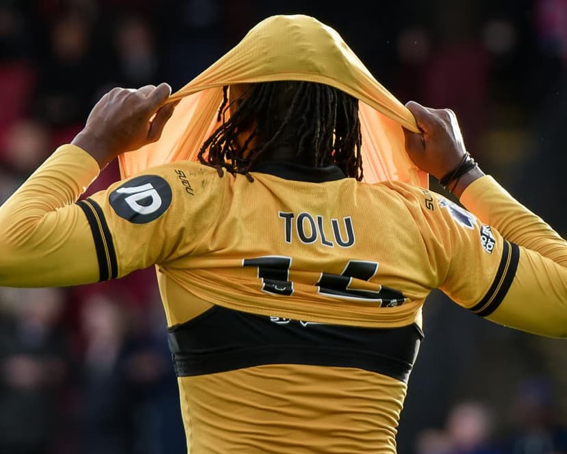 Police investigate racist abuse aimed at four Premier League players