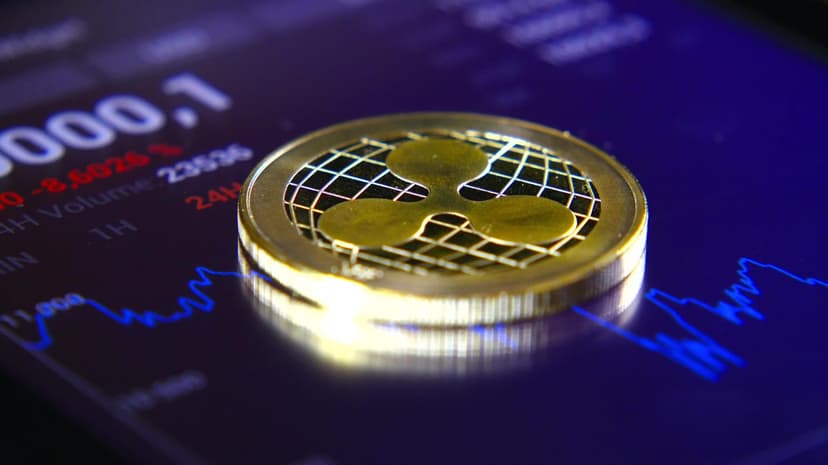 Bitcoin Declines Amid Geopolitical Tensions and Market Caution