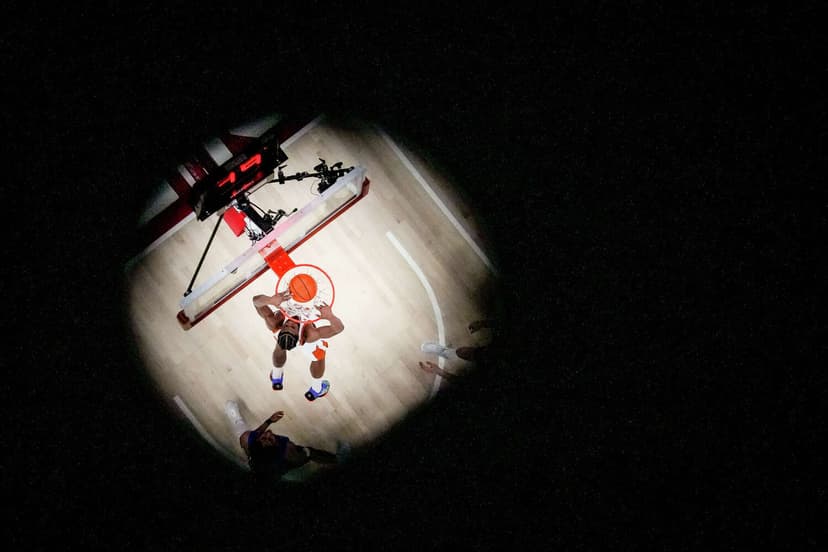 Texas vs Florida basketball: See photos as Longhorns play the defending national champions