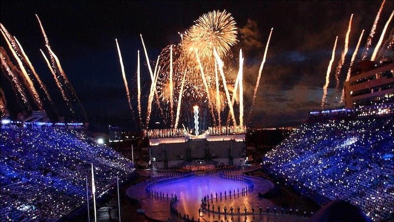 Deseret News archives: 2002 Olympics came to a close with a bang