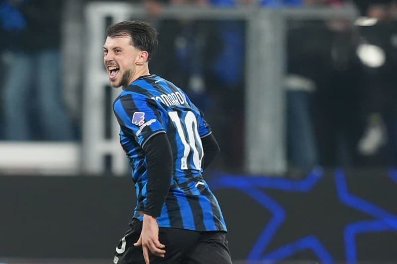 Atalanta eliminate Dortmund with controversial late penalty