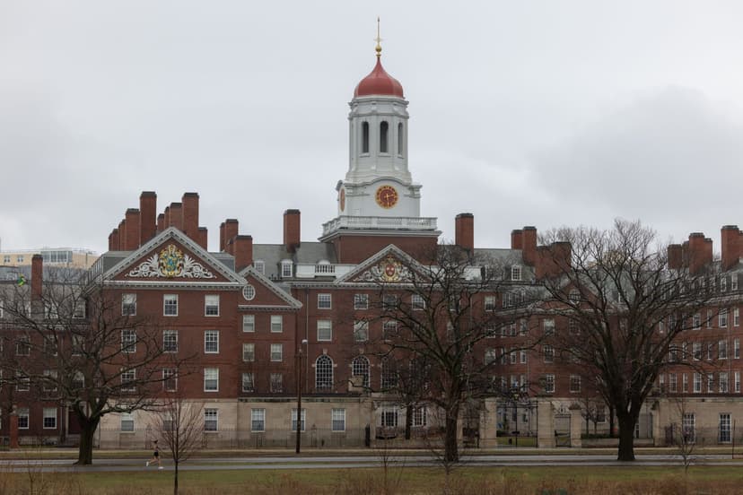 Harvard Shifts Crypto Strategy, Sells Bitcoin for Ethereum