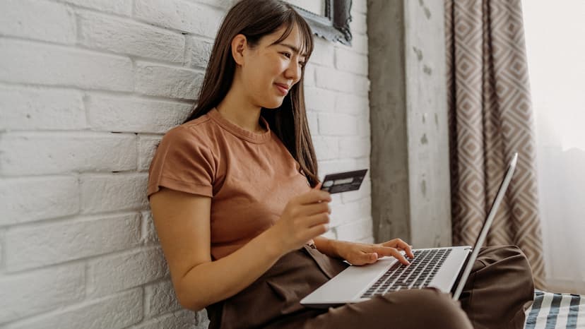 Low APR Credit Cards Offer Significant Savings in 2026