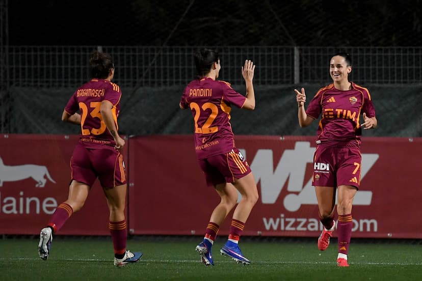 Serie A match-day 15 round-up: Roma prevail in crucial Inter clash as Juve hopes dwindle