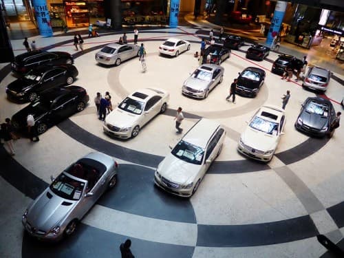 Barclays Lowers Price Target on ACV Auctions (ACVA)