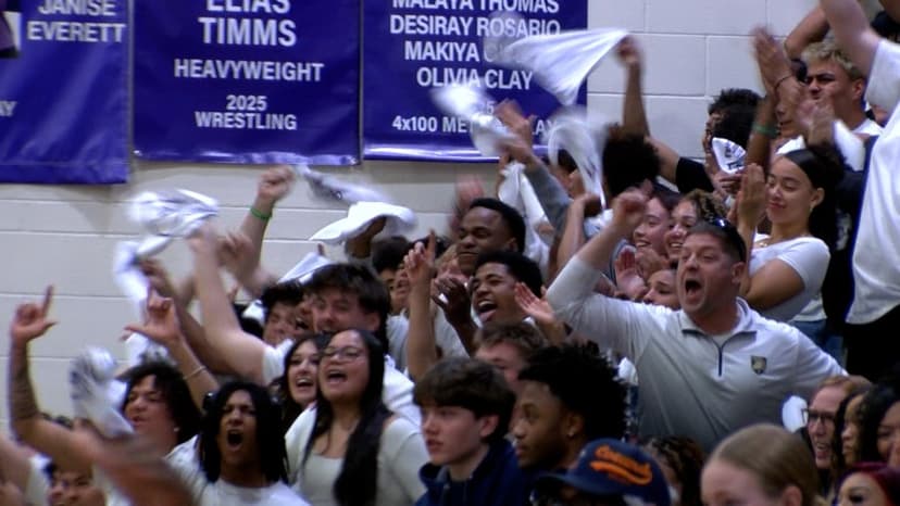 Mesa Ridge shines on intense night of playoff hoops