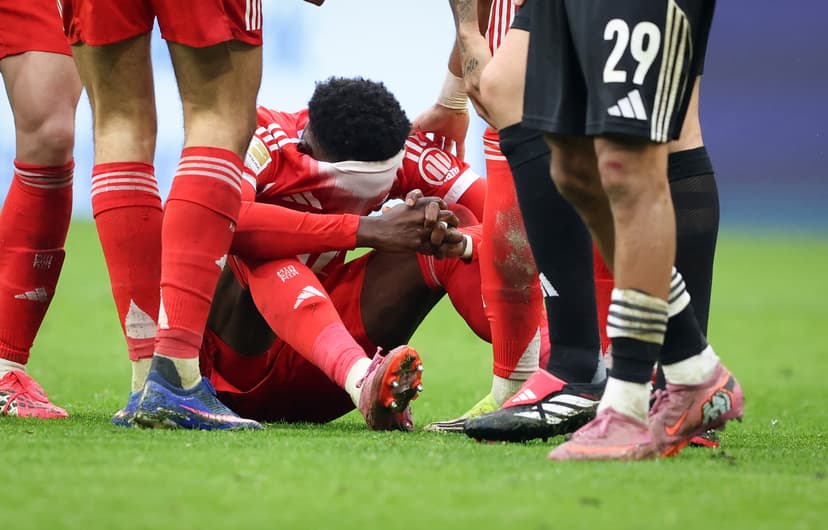 Alphonso Davies Suffers Injury Setback, Out for Up to Four Weeks