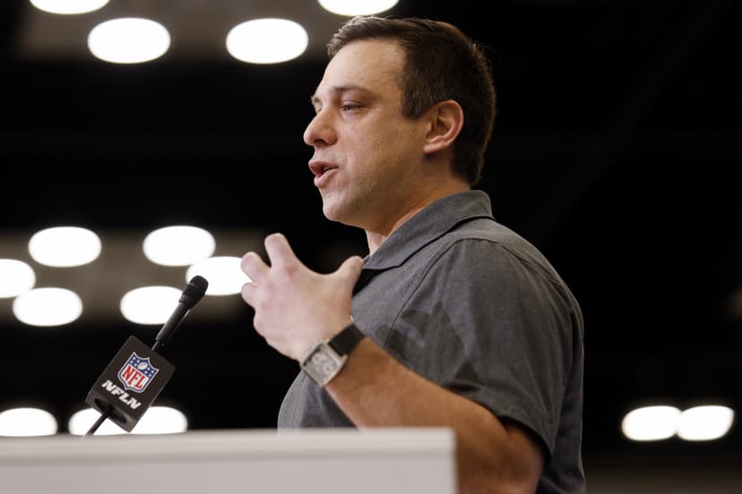 NFL sets the 2026 salary cap. Here’s where the Chiefs stand