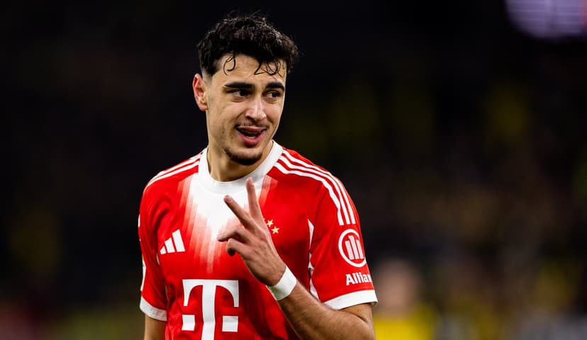 Aleksandar Pavlović aims to become the best No. 6 in the world through becoming as consistent as Ballon D’or winner Rodri