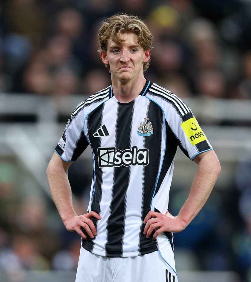 Unknown Anthony Gordon’s Contract News Emerge Amid Transfer Rumors