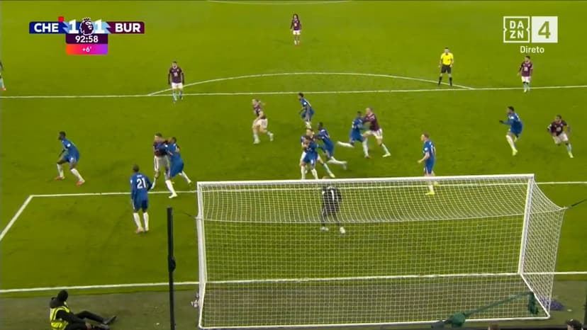 Liam Rosenior refuses to name Chelsea individual who “marked the wrong player” and cost Blues 2 points