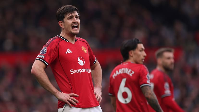 Harry Maguire: Man United legend Steve Bruce says club has no-brainer decision to make on star