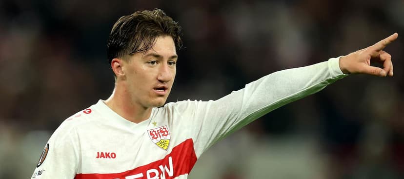 Manchester United Officials Push for Angelo Stiller Acquisition