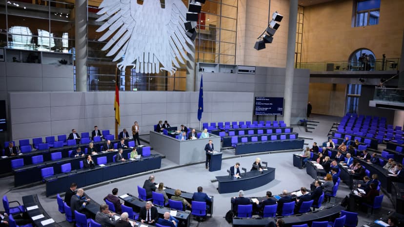 AfD Member Martina Uhr Excluded from State Group Over Nepotism Allegations