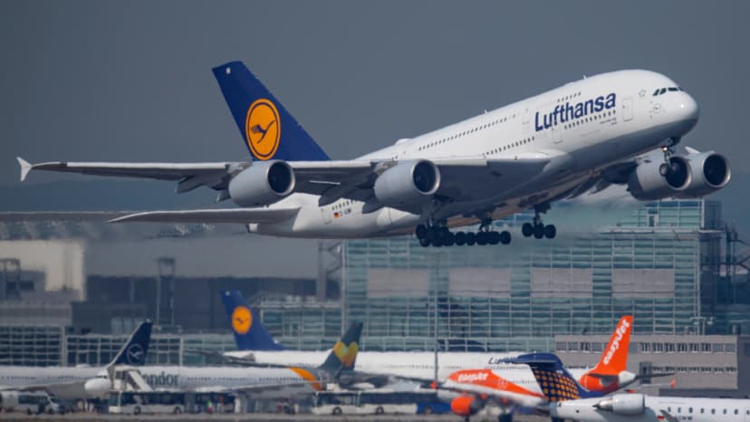 Lufthansa A380 Flies Empty from Abu Dhabi to Germany Due to Middle East Conflict
