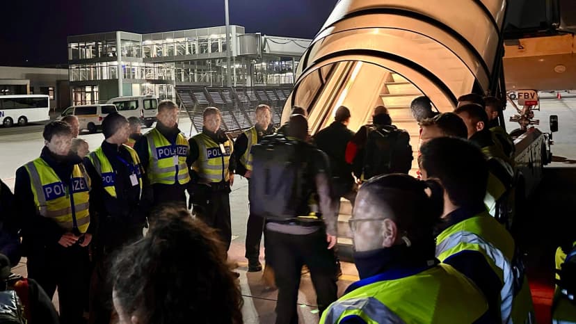 Germany Deports 20 Criminals to Kabul via Charter Flight