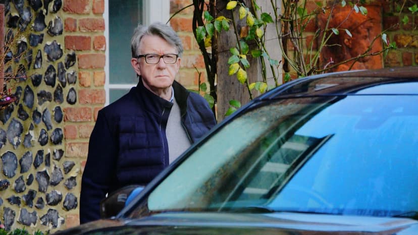 Epstein-Affäre: Früherer britischer Botschafter Mandelson kommt auf Kaution frei