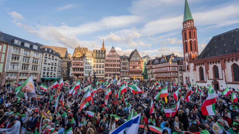 Iraner in Frankfurt: „Hoffnung auf Regimewechsel ist größer denn je“