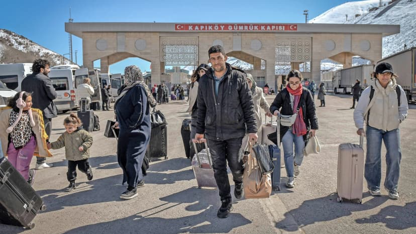 Iraner berichten: Sie sind glücklich über diesen Krieg