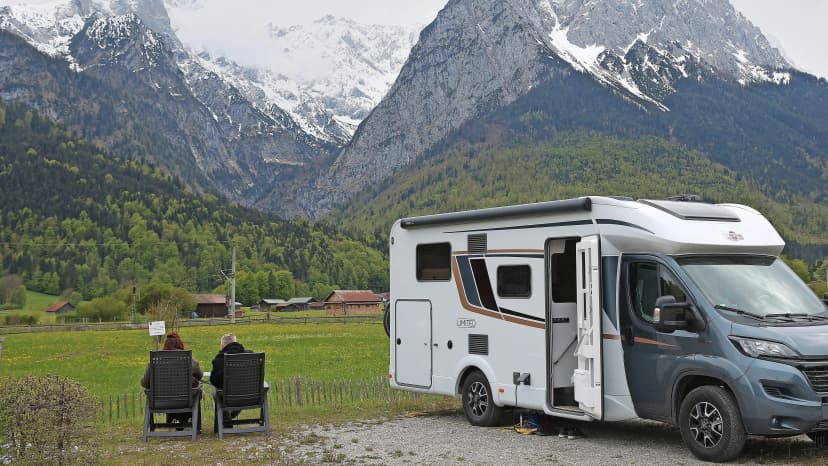 German Court Clarifies Speculation Tax Exemption for Luxury Goods