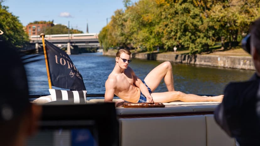 GNTM Column: "I had six fingers when I was born"