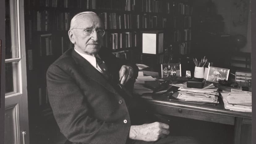 Hayek's Competitive Money Idea and Cryptocurrencies