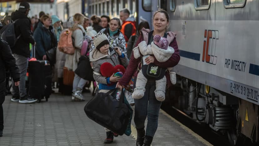 Four Years of Ukraine War: How Ukrainian Refugees Live in Europe Today