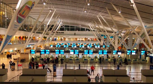 Fire at Cape Town International Airport Disrupts Flights