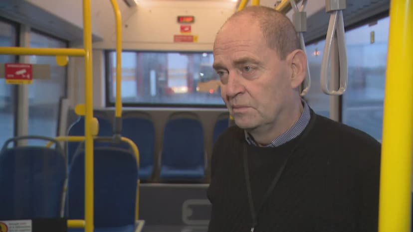 Heavy Snowfall Causes Significant Public Transport Delays in Icelandic Capital