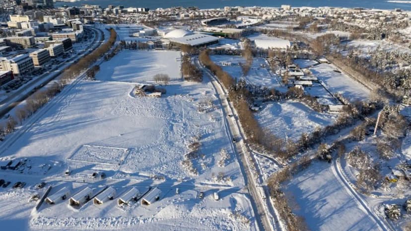 Reykjavík City Council abandons plans for new youth school in Laugardalur