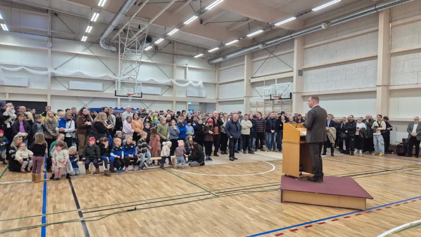 Dalamenn inaugurate sports center