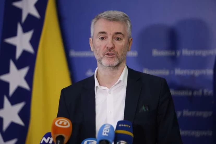 Bosnian Minister Forto on Schengen Visa Issues for Drivers: No Quick Solutions, New Protests Loom