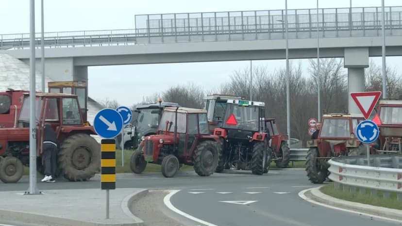 Serbian Farmers Announce Total Road Blockades