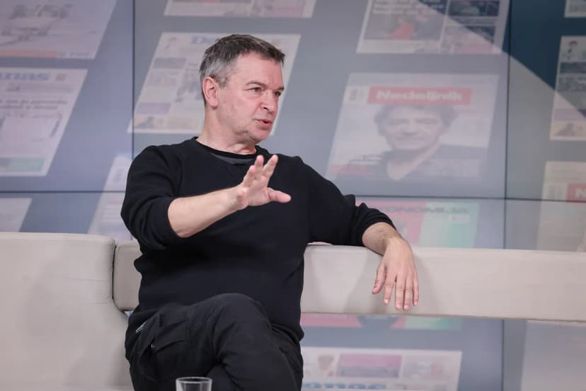 Serbian Opposition Leader Ćuta Calls for Opposition-Student Agreement Against Vučić