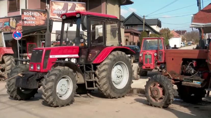 Farmers end Ibarska magistrala blockade in Mrčajevci, relocate to Miločaj