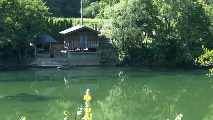 Search for Migrants After Boat Capsizes in Una River